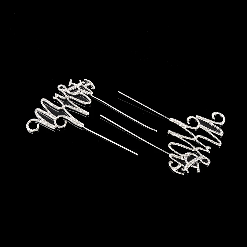 Набор позолоченных ювелирных изделий Серебро/золотого цвета с украшением в виде