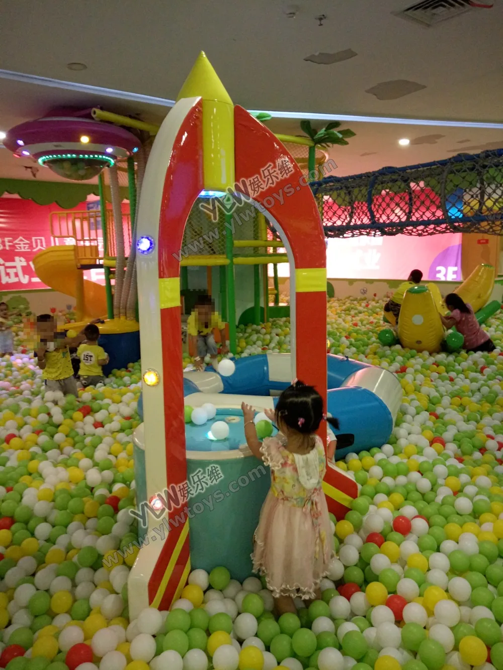 Электрические мягкие игрушки для крытой игровой площадки YLW INA1871|Детская