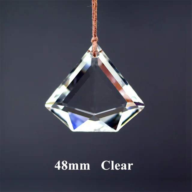 Свет через призму. Дисперсия стеклянной призмы. Стеклянные светильники капельки. Треугольная призма. Пирамида для стекол.