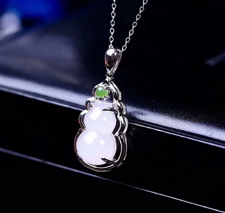 Подвеска из серебра 925 пробы с натуральным драгоценным камнем | Украшения и