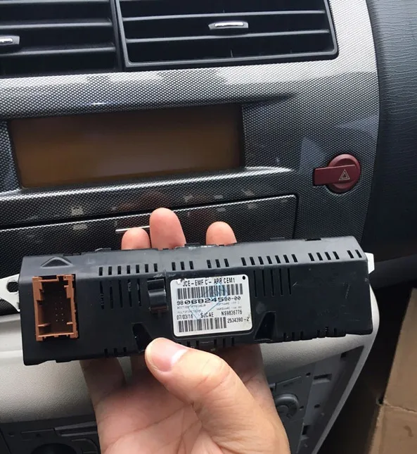 Красный цвет экран Поддержка USB Bluetooth A/C дисплей монитор 12pin для Peugeot 307 207 408 citroen C4 C5