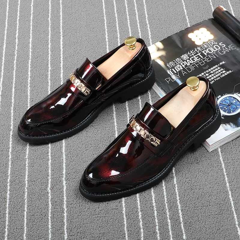 

CUDDLYIIPANDA 2019 Men Fashion Loafers Spring Men Wedding Night Club Smoking Sneakers Zapatos Hombre British Style Men Shoes
