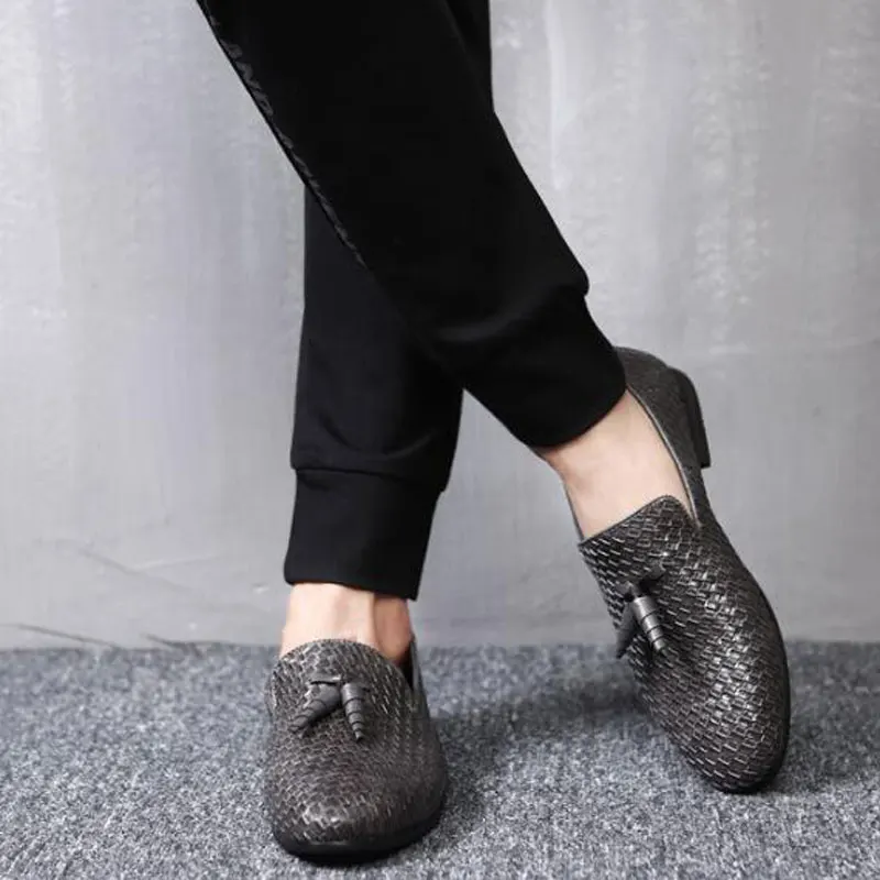 Tangnest NEW 2018 Brand Men Shoes Fashion Round Toe Slip-on Flats Luxury Cow Split Leather Tassel Men's Driving XMR2784 | Обувь