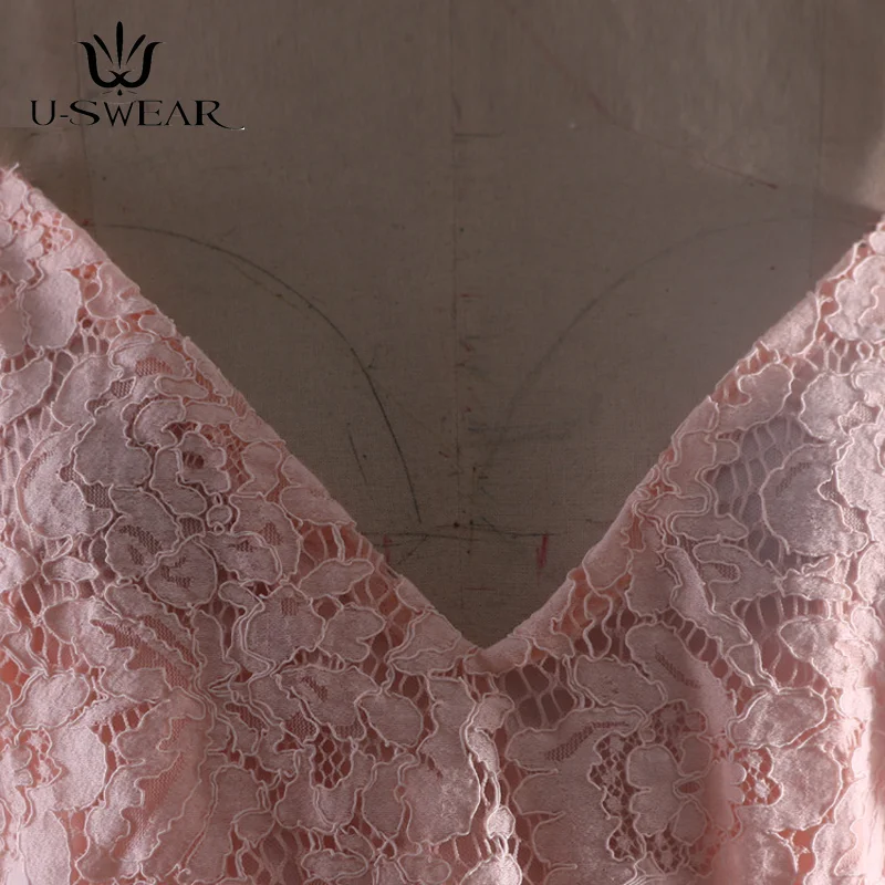 Женское вечернее платье с V-образным вырезом без рукавов | Свадьбы и торжества