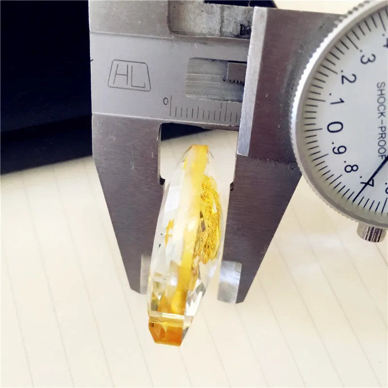 

Free Shipping 100pcs/Lot 50*32*13mm Crystal Yellow Color Glass Prism Pendant Rose Flower Engraving Chandelier Lighting Pendants