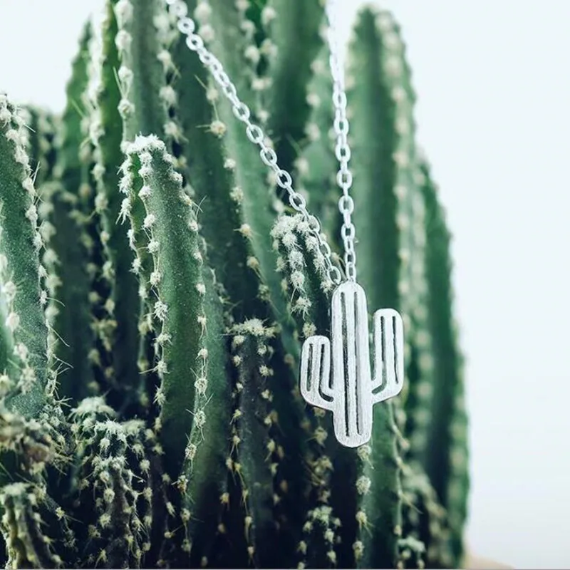

Creative Personality Cactus 925 Sterling Silver Jewelry Not Allergic Fashion Temperament Flower Pendant Necklaces XL106