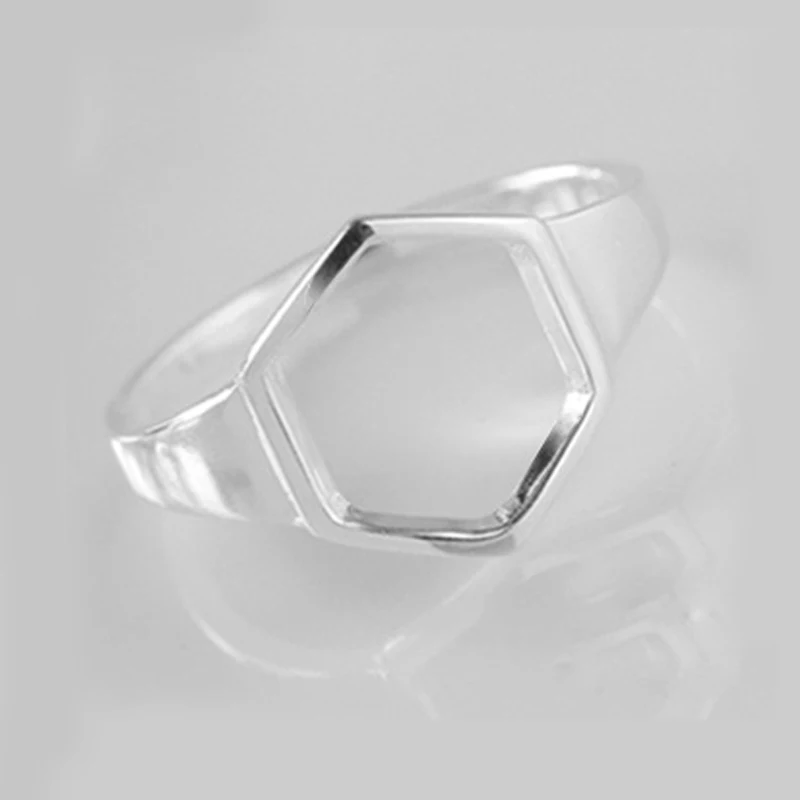 

Женское кольцо из серебра 925 пробы, регулируемого размера