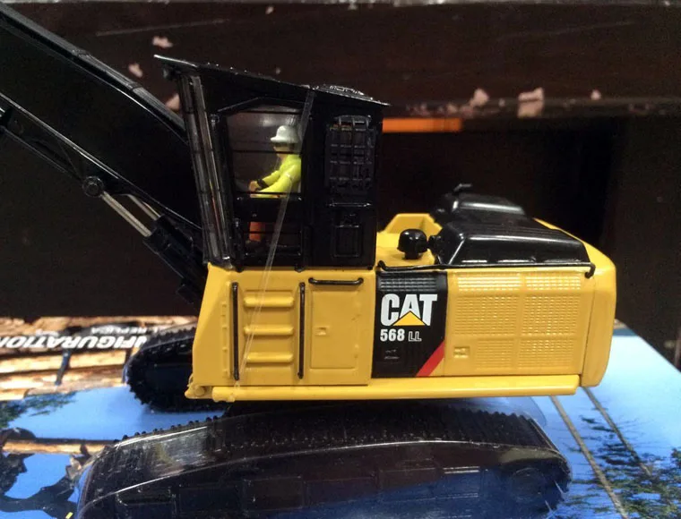 Новая упаковка-Cat 568LL конфигурация дровяного погрузчика 1/50 литый под давлением