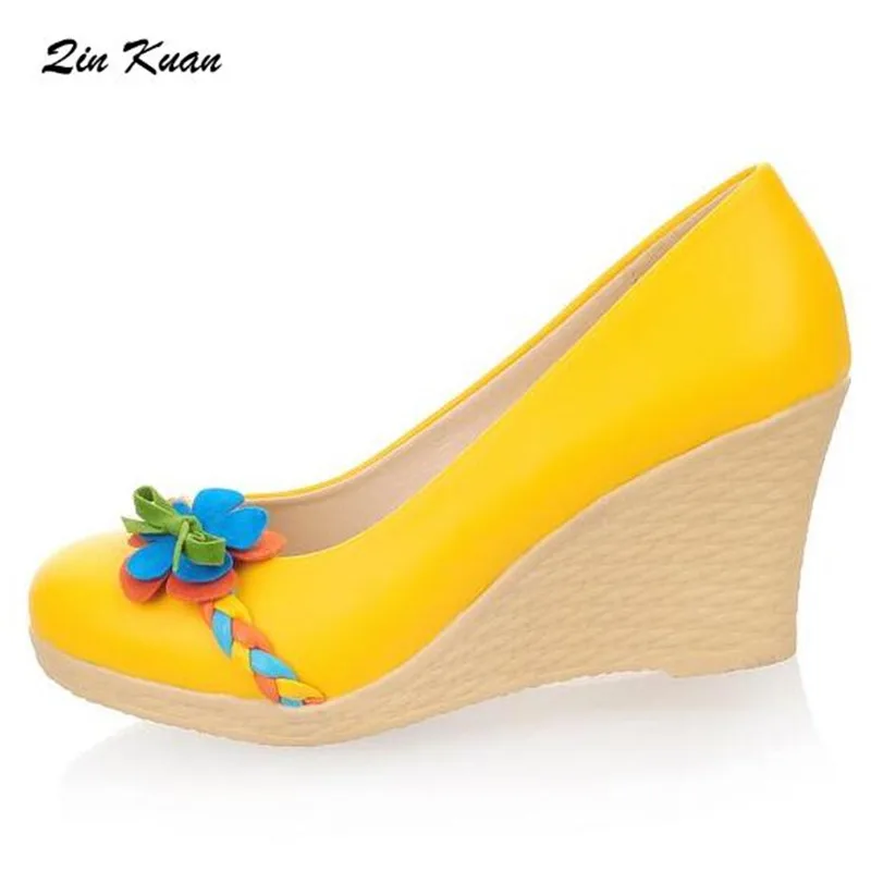 Модные женские милые вечерние туфли на высоких каблуках с круглым носком и