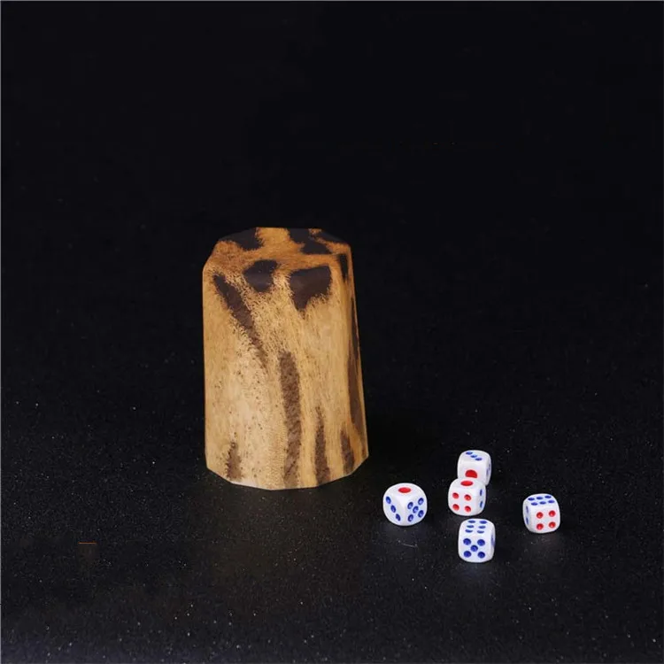 

2018 New Spray Prism KTV Bar Thickening Dice Cup Nightclub Dedicated 7.5*9.8cm