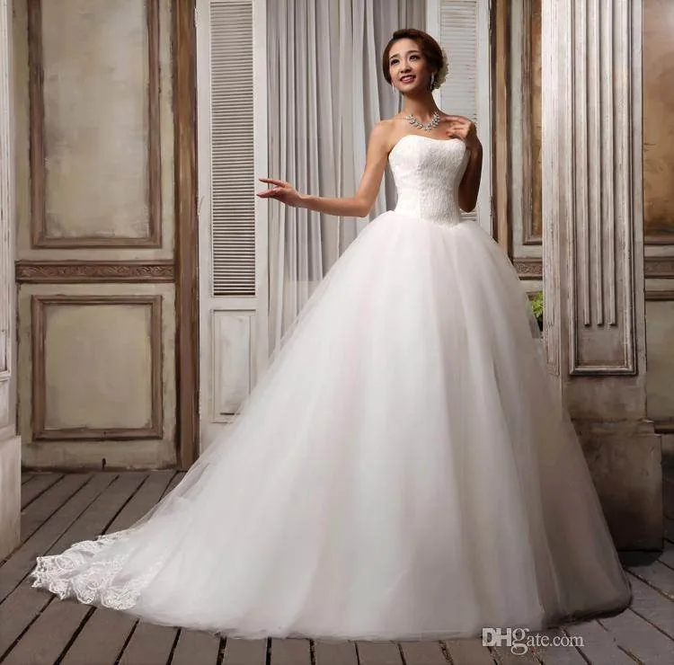 

2017 New Tulle Ball Gown Lace Wedding Dresses Backless Custom Made For Bride Gown Elegant Wedding Dress For Ladies SJ42