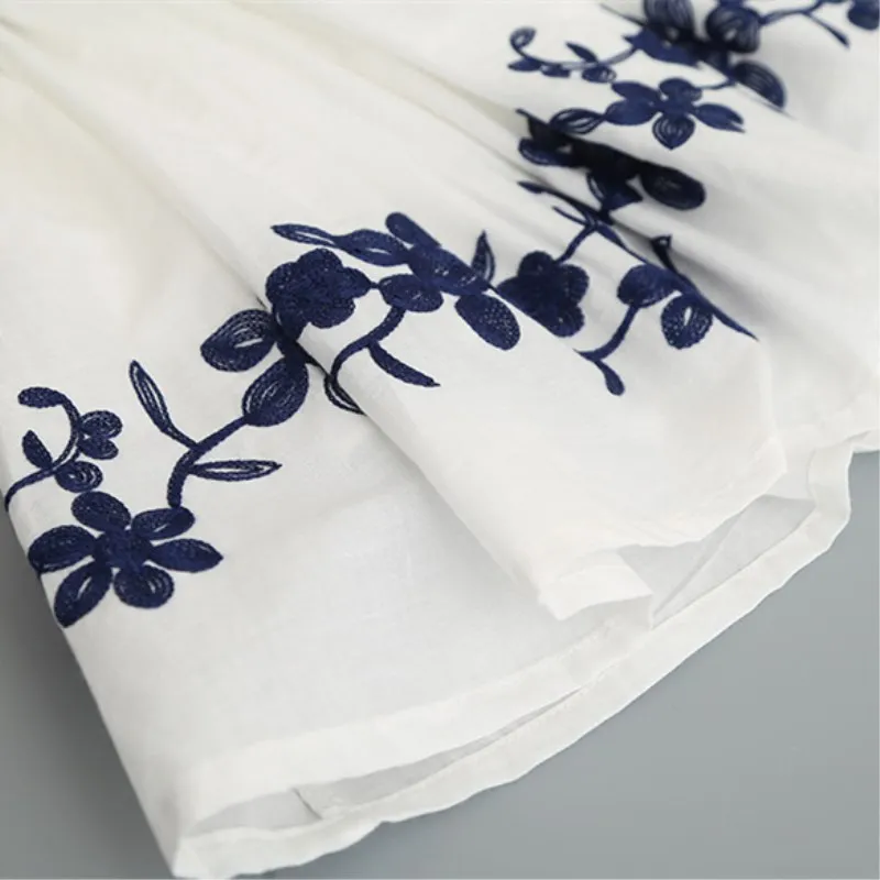 

Baby Girl Dress Summer New Short-Sleeved Letter Print Mesh Splicing Flower Embroidery Dress 1-6 Years Children's Clothing