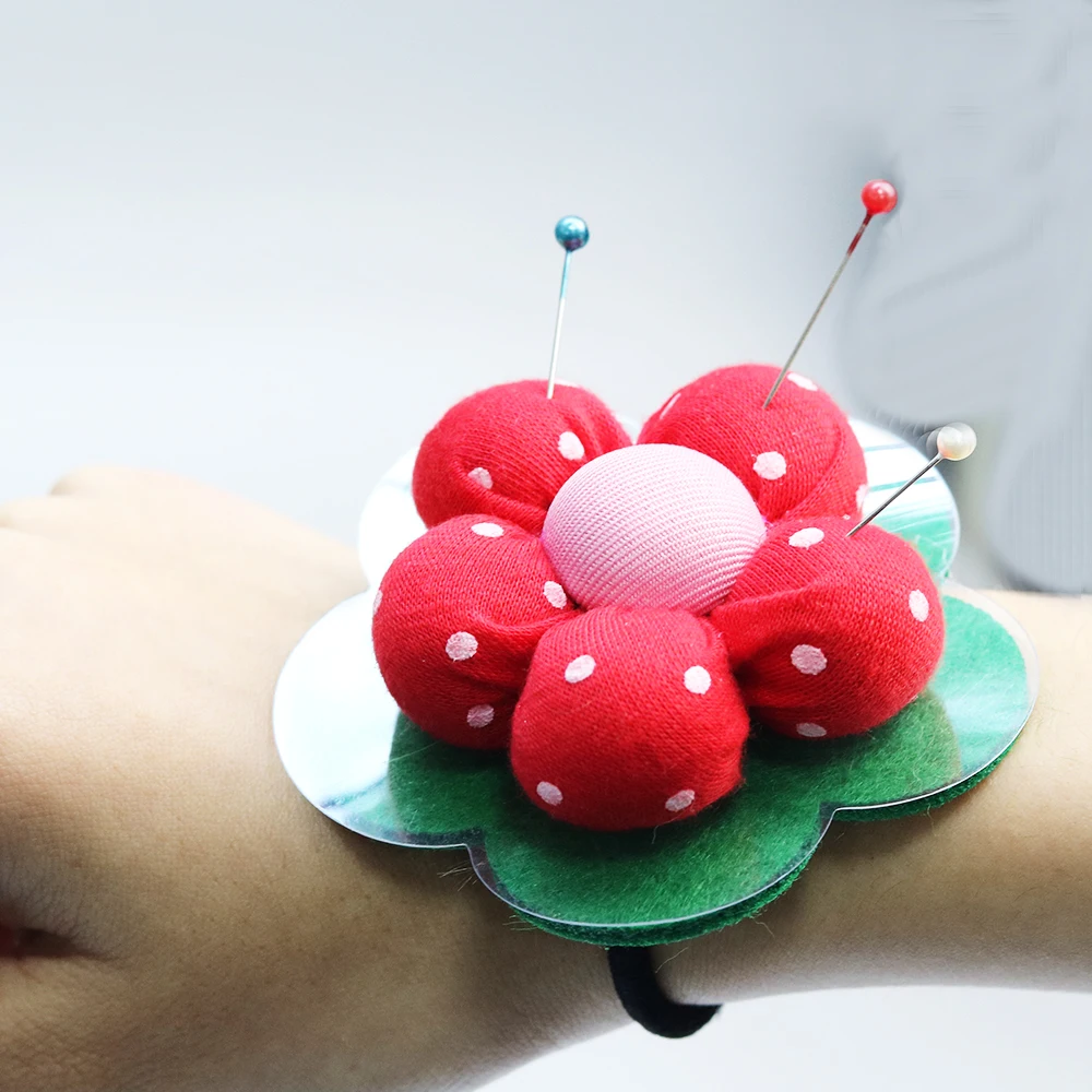 1 шт. Милая игольчатая подушка в форме цветов с эластичным ремешком на запястье DIY