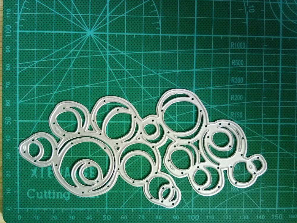 Альбом для вырезок рукоделия режущие штампы круг пузырь 145*70 мм граница