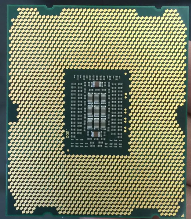 ПК компьютер Intel Xeon E5 2660 (на расстоянии до 20 м Кэш 2 ГГц 8 00 GT/s QPI) SROKK C2 LGA2011