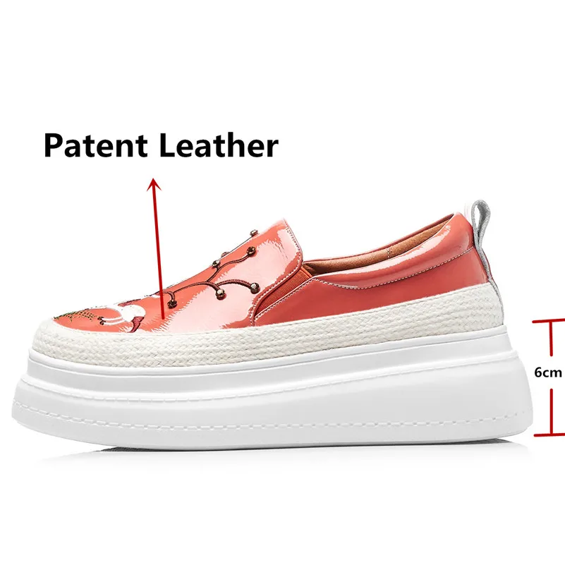 Женская обувь на плоской подошве FEDONAS черная повседневная из лаковой кожи с