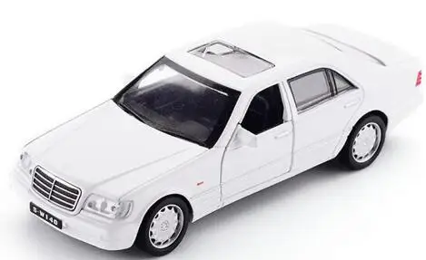 1:32 Сплав Ретро-игрушка автомобиль W140 S600 металлическая классическая игрушка, модель автомобиля Игрушечная машина из сплава со звуком и светом оттягивающий подарок для детей - Цвет: Белый