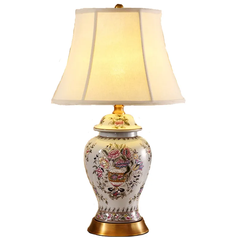 

America Ethnic Hand Painted Ceramic Table Lamp Living Room Bedroom Wedding Decor European Porcelain Desk Light H 68cm 1742