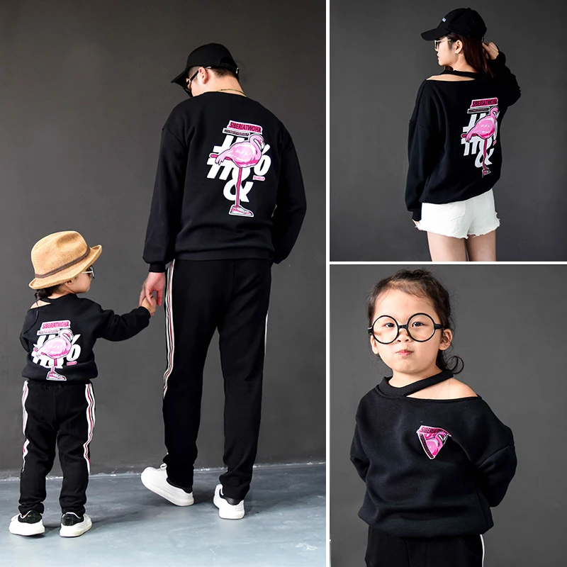 Mother and Daughter Matching Clothes Top Winter Tee Shirt Off Shoulder Sweatshirts for Family Sweaters Father Son Clothing | Мать и