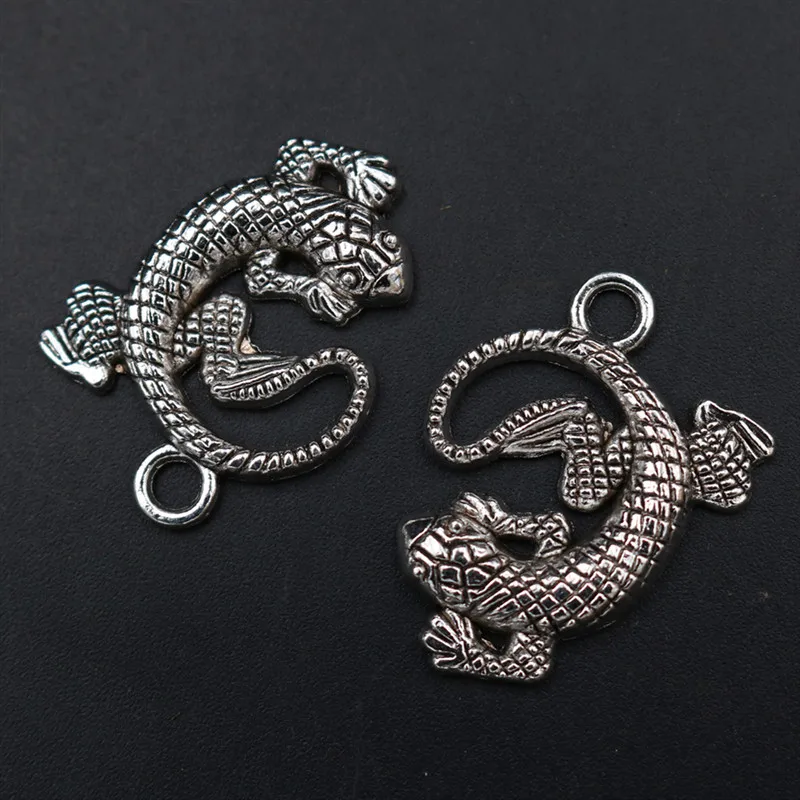 

WKOUD 6pcs Silver Color 3D Metal Gecko Charm Alloy Pendant Vintage Necklace Bracelet DIY Jewelry Handmade A318