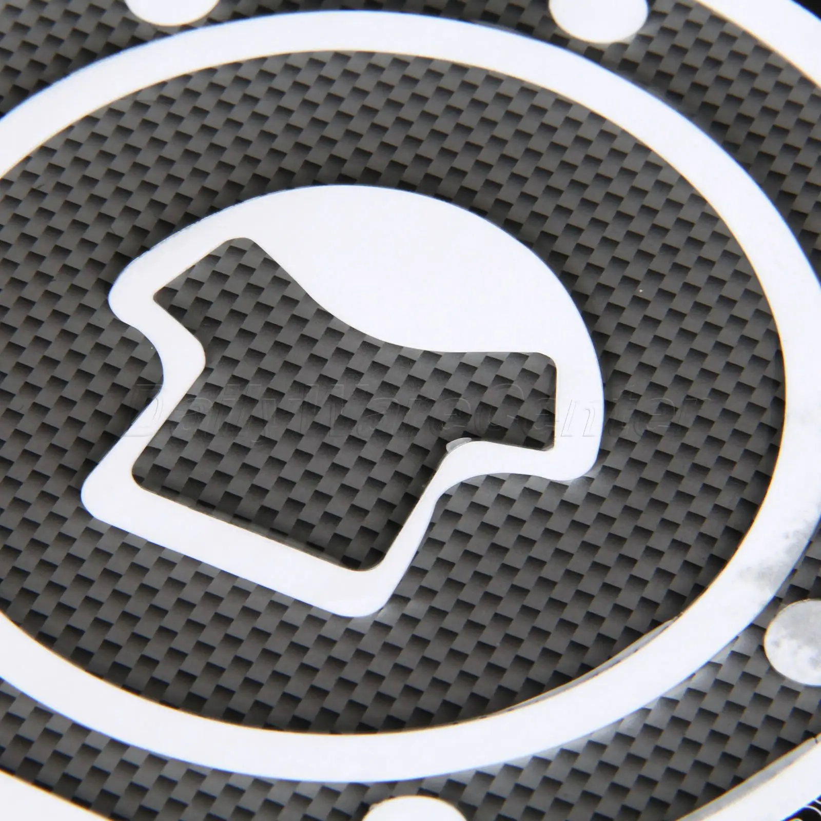 Наклейка из углеродного волокна на топливный бак мотоцикла защитная наклейка