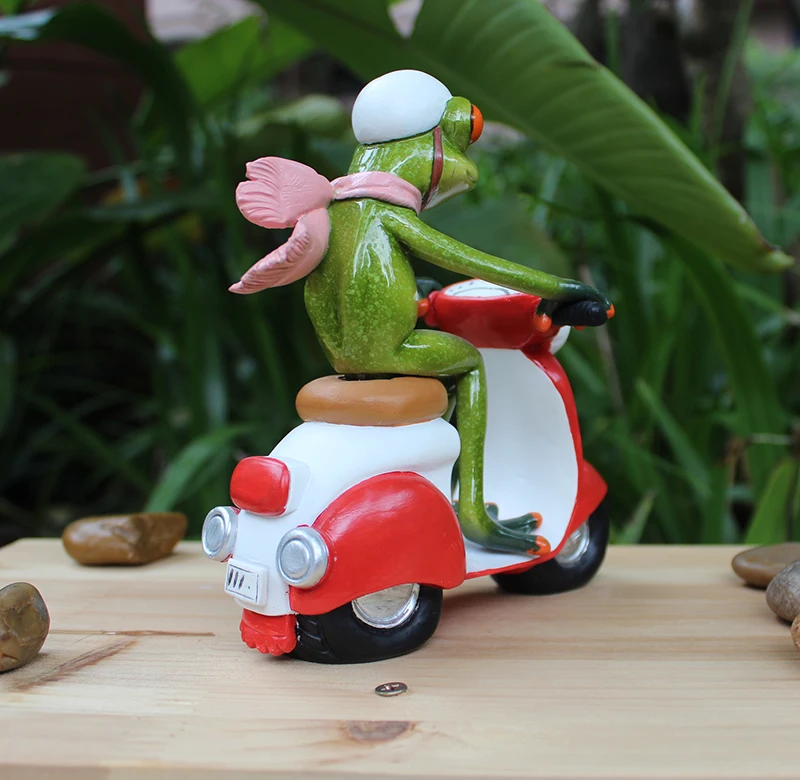 Смола креативный 3D езда на мотоцикле лягушка фигурка модель спальня гостиная