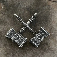 Брелок-Мьёльнир