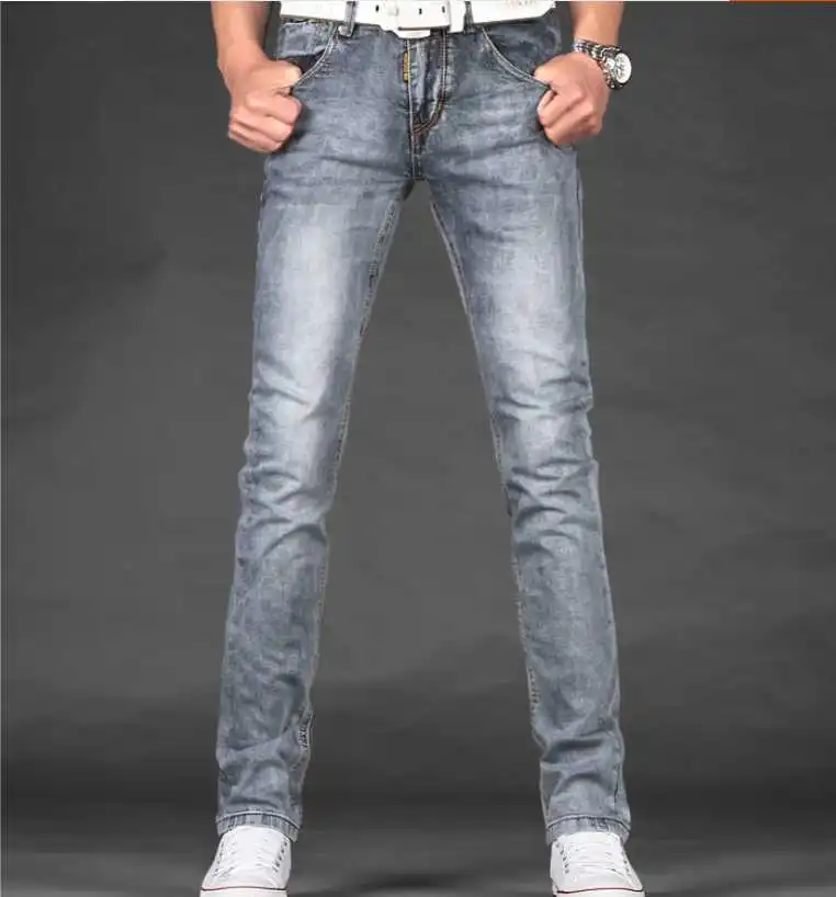 Осенние дымчато серые джинсы мужские легкие эластичные тонкие джинсовые длинные