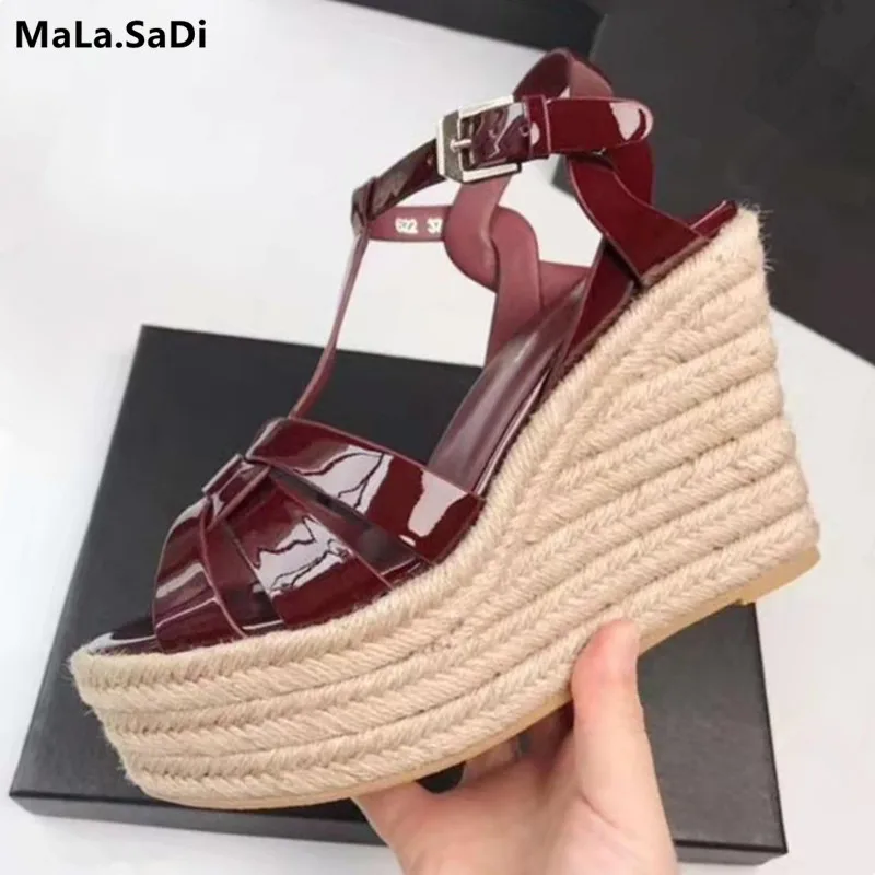 

Hot Sale New Fashion Rome Gladiator Casual Women Sandals Wedges Platform Super High Heels Summer Flock Beach Designer Shoes