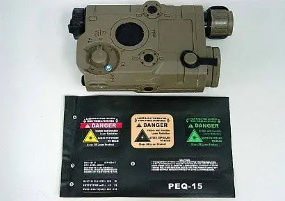 Чехол для аккумулятора страйкбола PEQ 15 футляр батареек AEG standard An peq RIS weaver rail