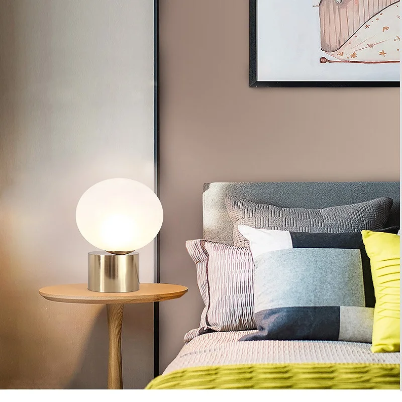 LukLoy Modern Simple Glass Globe LED Table Lamps for Bedroom Luxury Creative Ball Moon Lamp Metal Bedside | Освещение