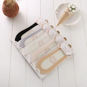 Летние женские носки-лодочки из силикагеля и кружева для девочек, невидимые женские нескользящие Нескользящие тапочки, нескользящие носки, 1 пара = 2 шт. ws7410