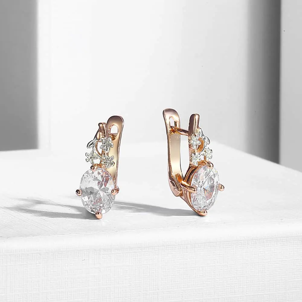 Женские овальные серьги с цветами и прозрачным кубическим цирконием белые