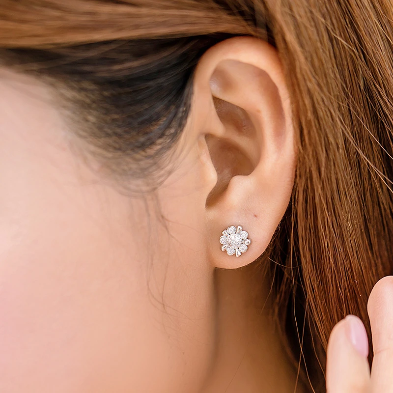 Женские серьги гвоздики из серебра пробы с эффектом бликов|flower earrings|silver earringsearrings