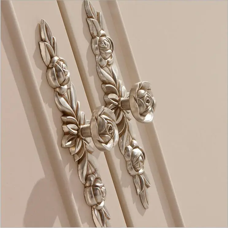 Четырехдверный гардероб современный европейский полноразмерный французский