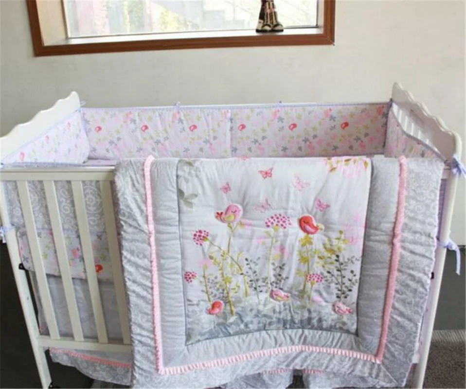 Комплект постельного белья для детской кроватки комплект из 4 предметов с