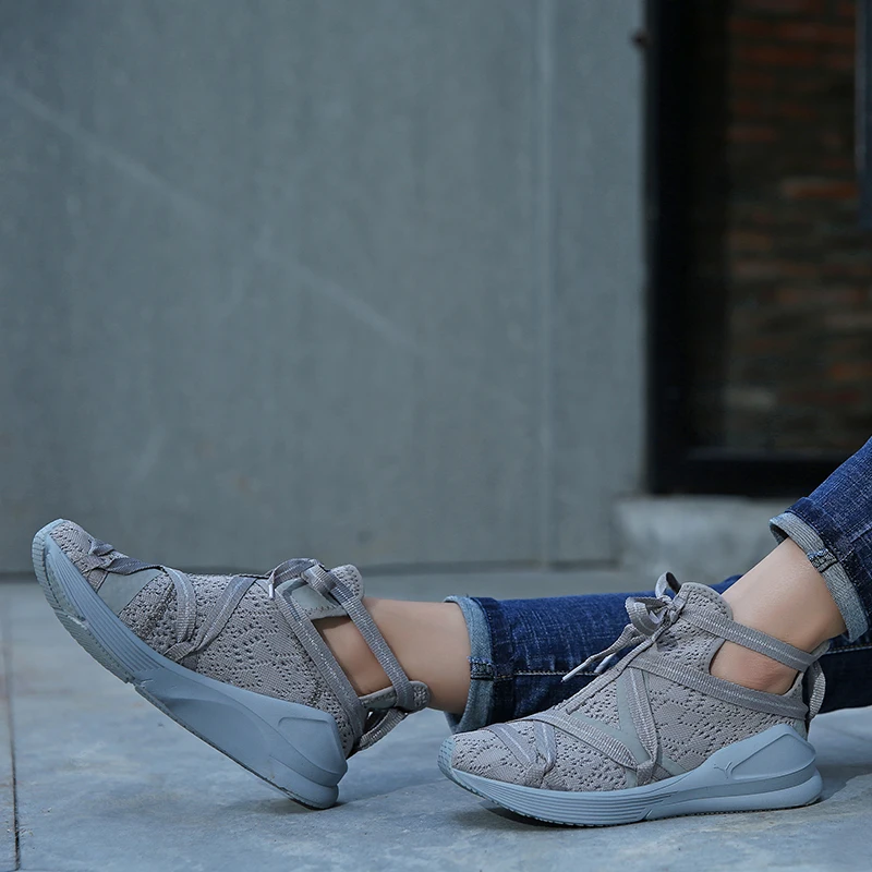 2018 оригинальная Puma Для женщин Fierce ремень Лебедь WN's обувь для бадминтона