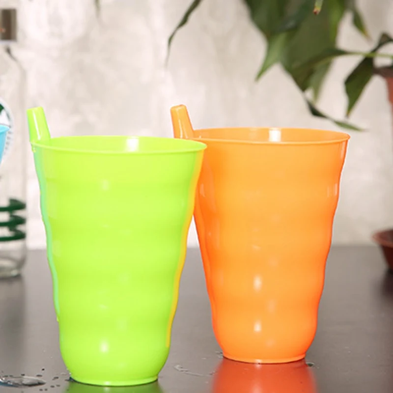 Дети; Младенцы Sip Cup со встроенной кружка с соломкой напиток домашняя чашка оранжевый/синий/зеленый/ярко-розовый
