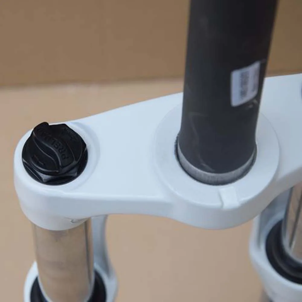 Функция блокировки передний ROCKSHOX XC28 замок масла давление амортизатор 26 дюймов дисковый тормоз горного велосипеда
