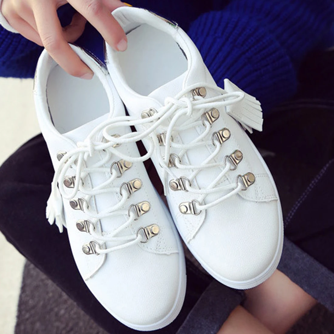 Круглый Носок Кисточкой Обувь Женщины ИСКУССТВЕННАЯ Кожа Случайные Белые Туфли