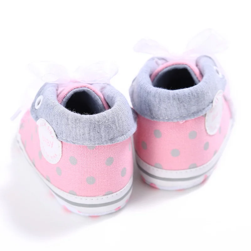 Babyshoes/Новые весенне-осенние модные мягкие пинетки для новорождённых, в горошек, на шнуровке, для малышей 0-18 месяцев