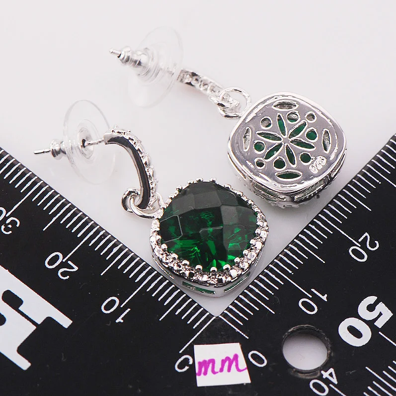 Женские серьги с искусственным изумрудом из стерлингового серебра 925 пробы