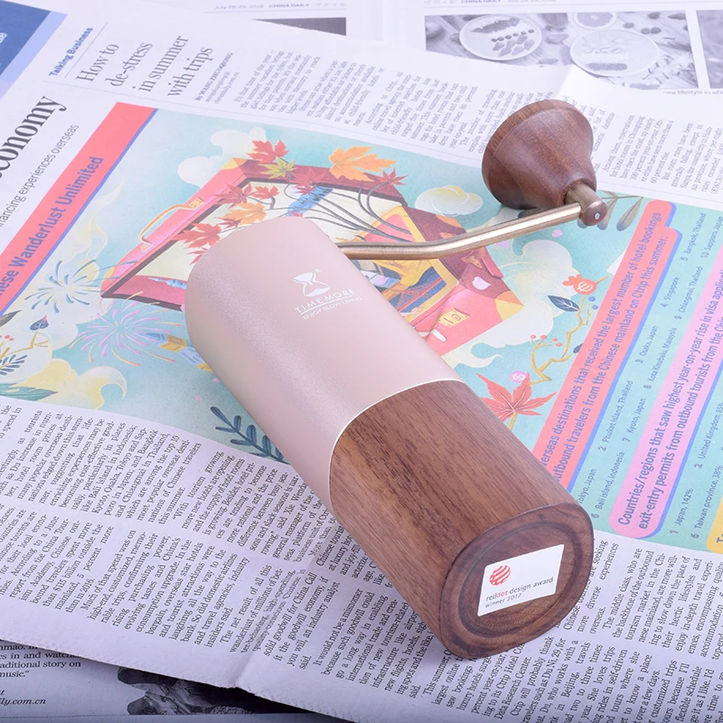 売る プロ手回しコーヒー豆粉砕機ハンドルコーヒーグラインダーポータブル鋼研削コア高品質