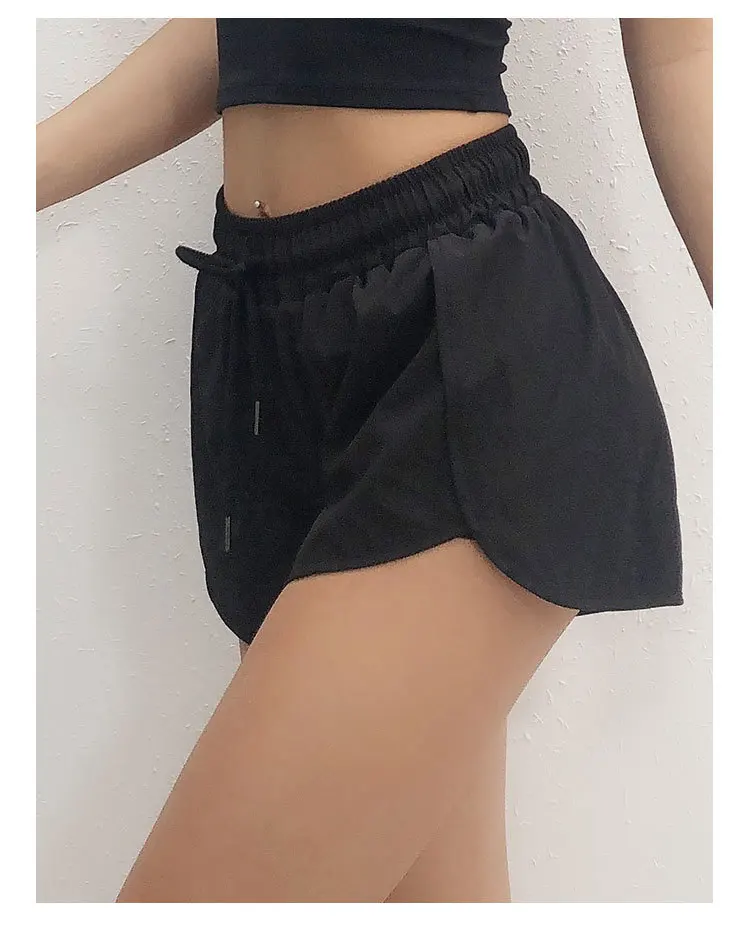 Летние спортивные шорты дышащие женские майки для бега тренировки Gymwear влагоотводящие быстросохнущие плавки с защитой от воздействия