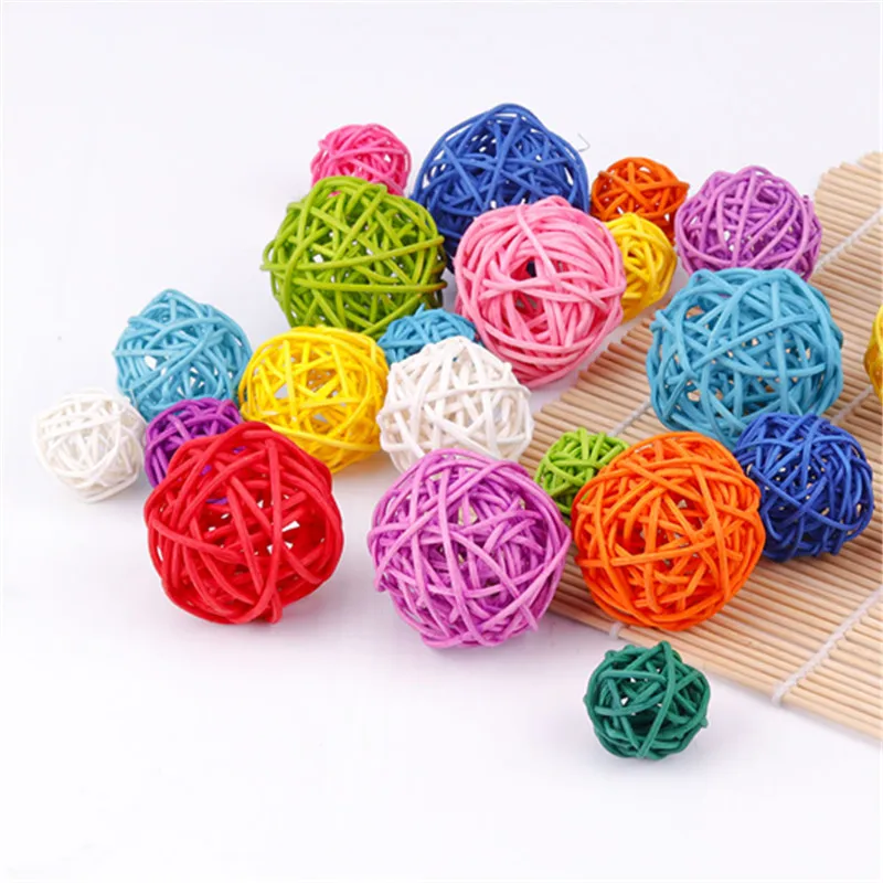 

3cm/4cm/5cm 26Colors Rattan Ball Ornaments Sepak Takraw Home Christmas/Birthday Wedding Party Decorations Kids Toys Wooden Balls