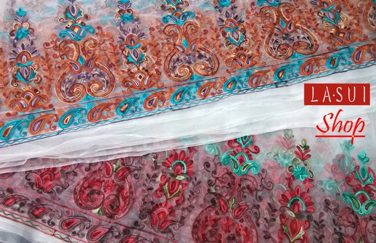 

LASUI Aesthetic Flame Lace Mesh Wool Embroidery Locating Flower Clothing Fabrics Women Skirt Coat Fabrics White Gauze folk-custo