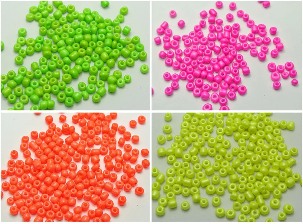 

800 Neon Color Opaque Glass Seed Beads Rondelle 4mm (6/0) Pick your Color