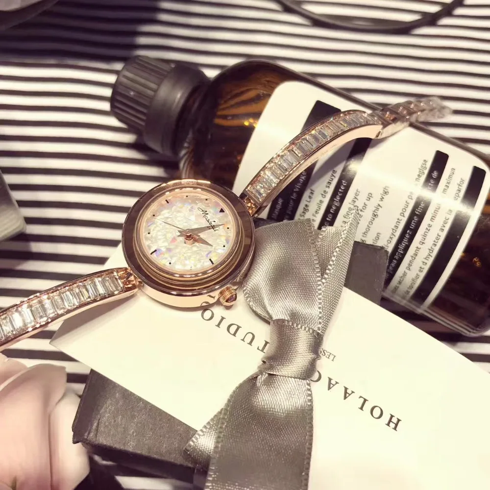 Часы женские кварцевые с кристаллами W111|montre femme|montre relogiomontre women |