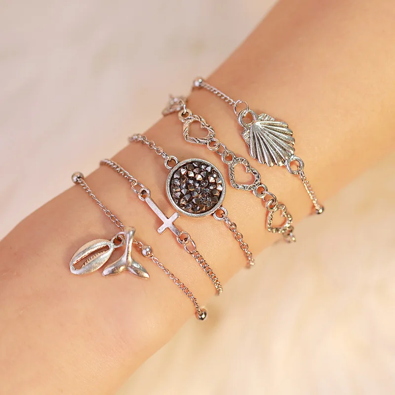 

5 Pcs/Set Vintage Shell Charm Bracelet Set for Women Love Heart Cross Charm Jewelry Silver Color Statement Braclets for Women