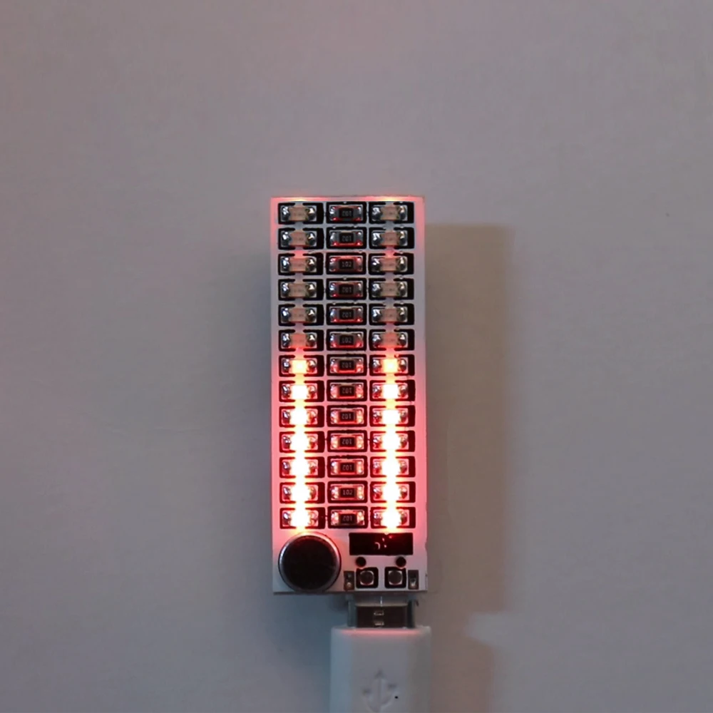 Красный NEW 2*13 USB Mini Voice Control Music Audio Spectrum Flash Volume Level Indicator LED Display Module - Цвет: Красный